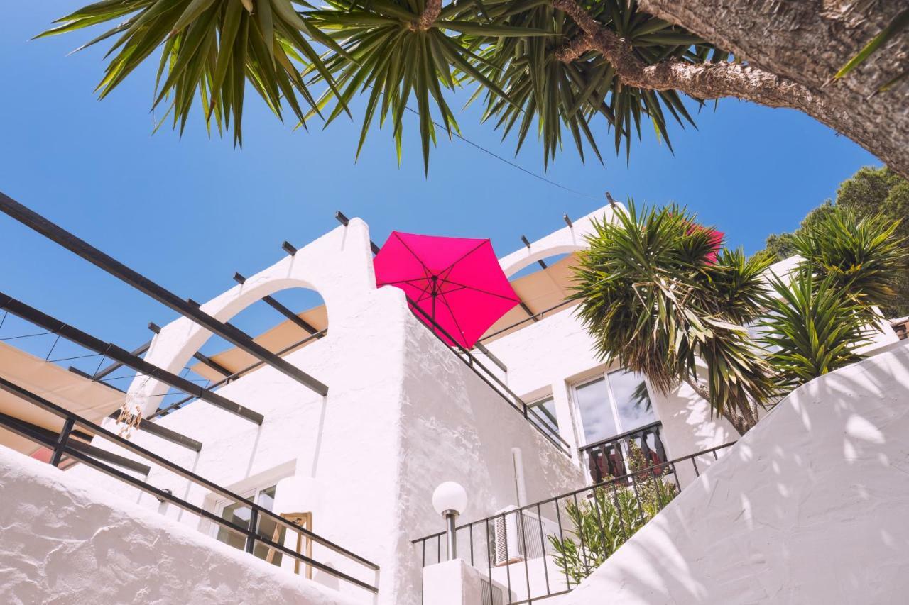 Apartamentos Catharina Maria Cala Llonga  Esterno foto